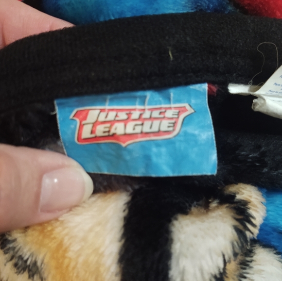 DC Comics Justice League Plush Throw 49 X 39 - Picture 3 of 8